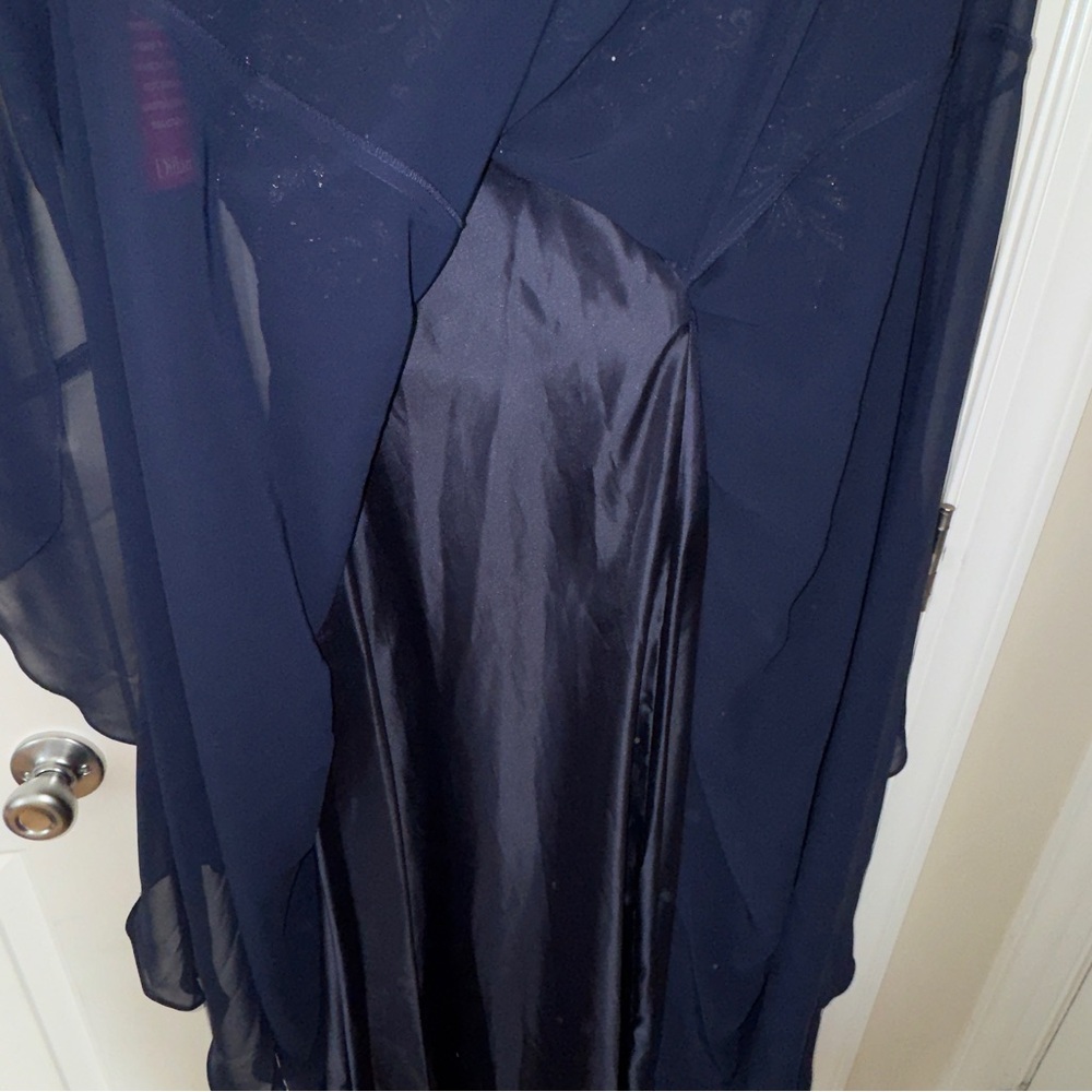 XSCAPE Formal A Line Embroidered Long Evening Gown-Navy/Gunmetal Size 6 NWT. - Picture 11 of 12